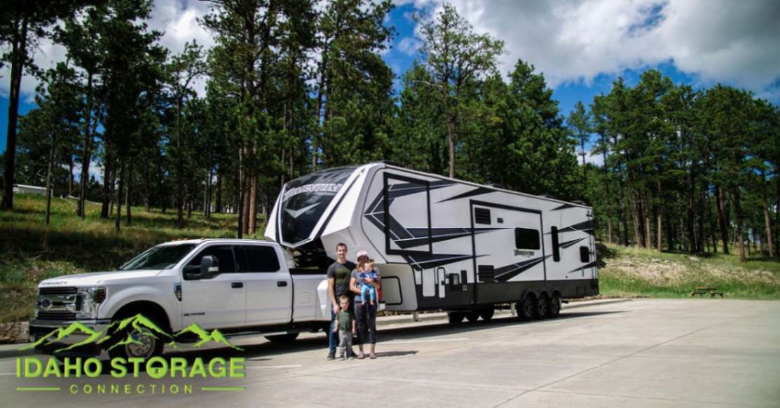 Dos and Don'ts for Properly Storing Your RV This Winter